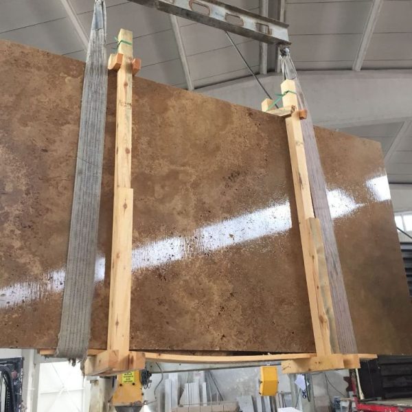 Dark Travertine (82)